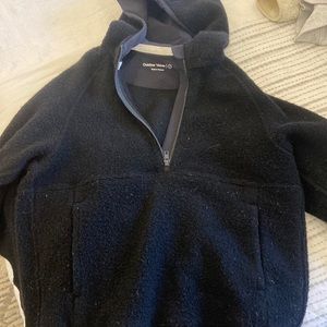 Outdoor voices zip up